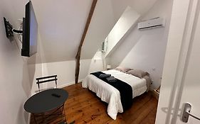 Chambre 3 Face Au Donjon